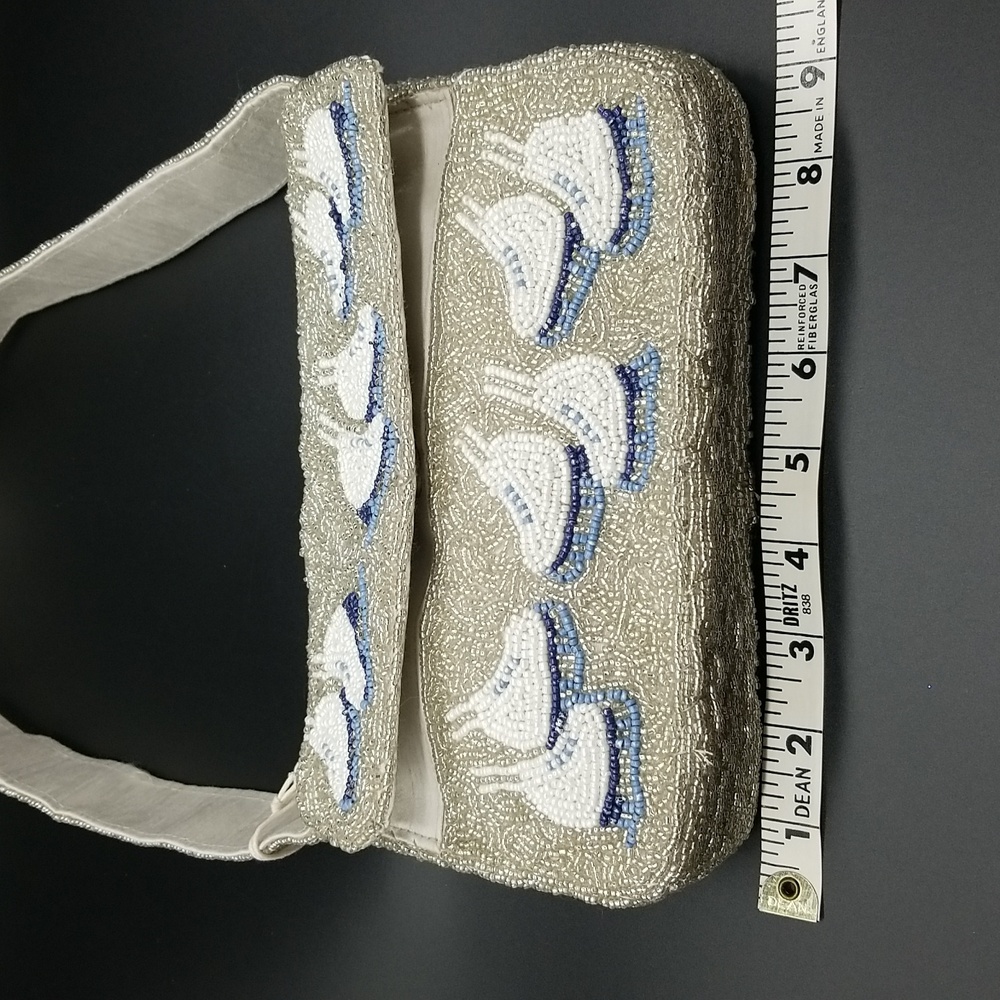 Sol and Mer New with Tags Silver, Blue and White Beaded Ice Skate Shoulder Bag - Picture 9 of 11